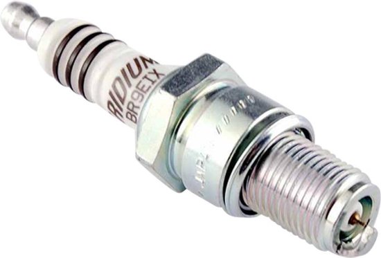 Bougie d&rsquo;allumage NGK pour Moto Derbi 50 Senda SM Racer 2002 à 2004 Neuf