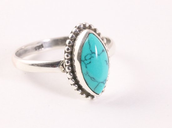 Bague en argent finement travaillée avec turquoise – taille 18,5