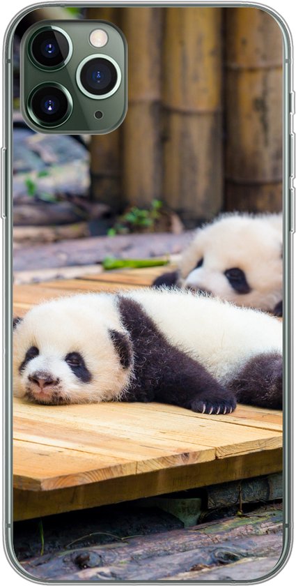 Coque iPhone 11 Pro Max – Pandas – Sol – Bois – Siliconen