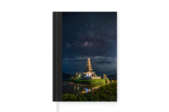 Carnet – Cahier – Voie lactée au-dessus du temple Pura Ulun Danu Bratan à Bali – Carnet – Format A5 – Bloc-notes