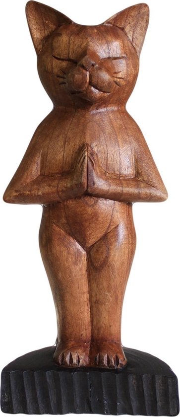 Chat de yoga sculpté à la main – debout