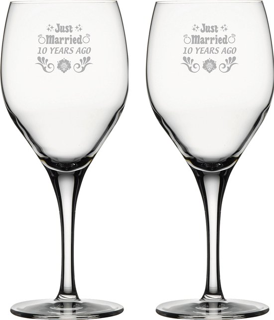 Coffret de verres à vin blanc gravés 34cl Just Married il y a 10 ans