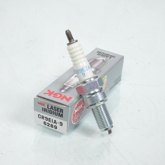 Bougie d&rsquo;allumage NGK pour Moto Kawasaki 1000 Z1000 Après 2007 CR9EIA-9 Laser Iridium / 6289 Neuf